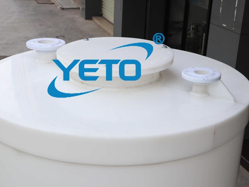 pp storage tank (2)