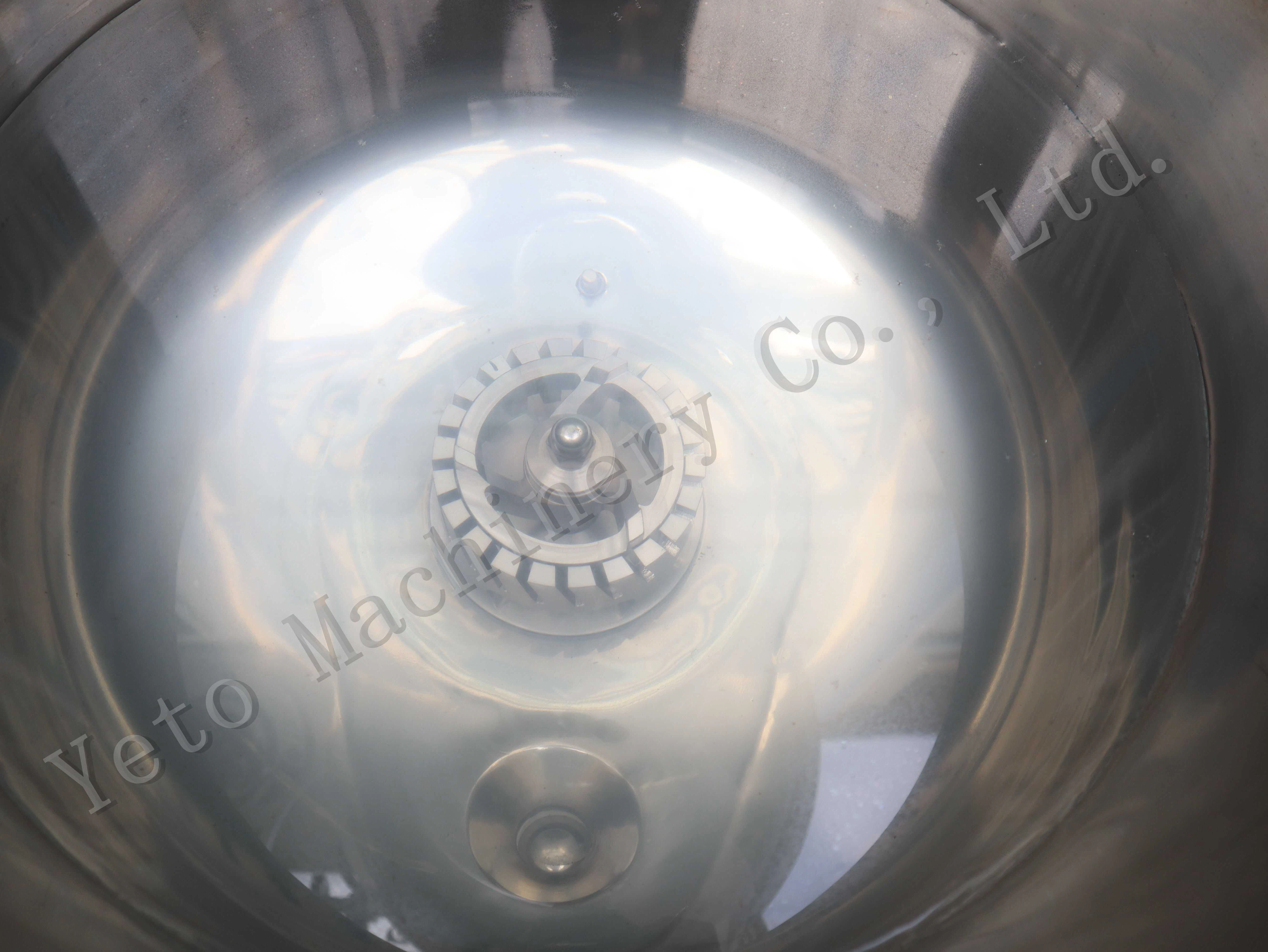 Vacuum emulsifier homogenizer head