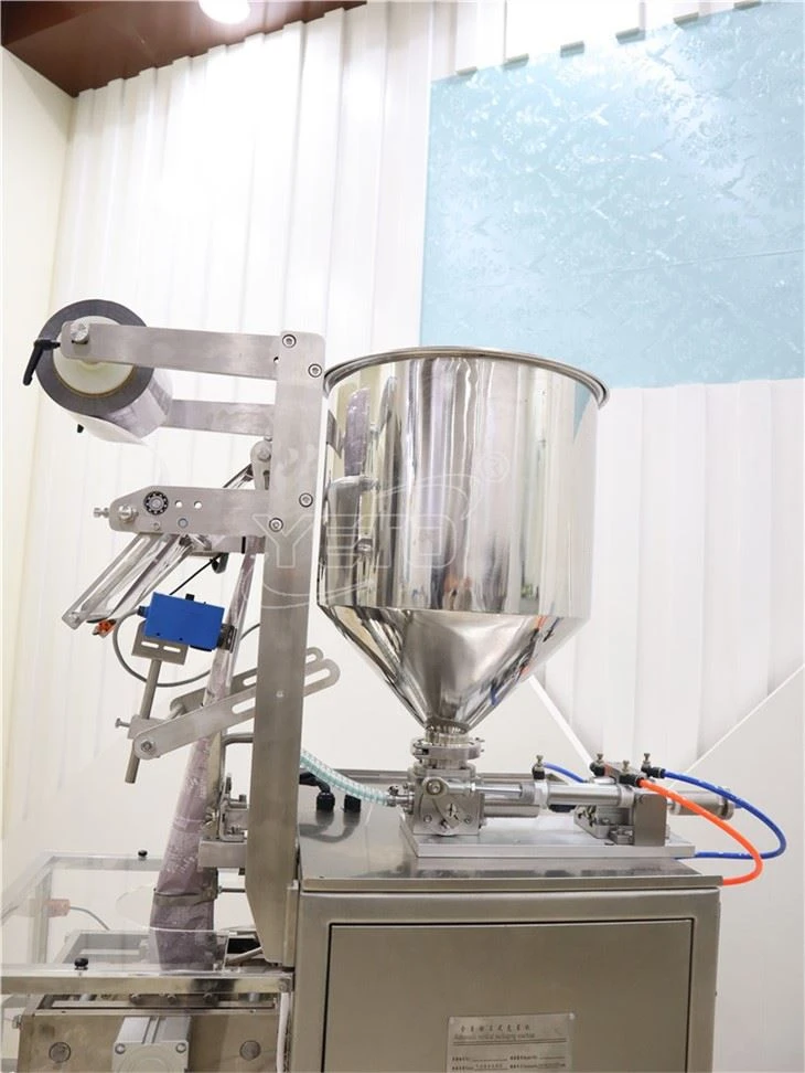 Customized Small Automatic PE Irregular Plastic Bag Filling Packing Machine